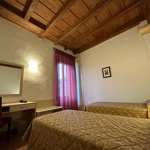Domus San Bernardino Bed & Breakfast Verona