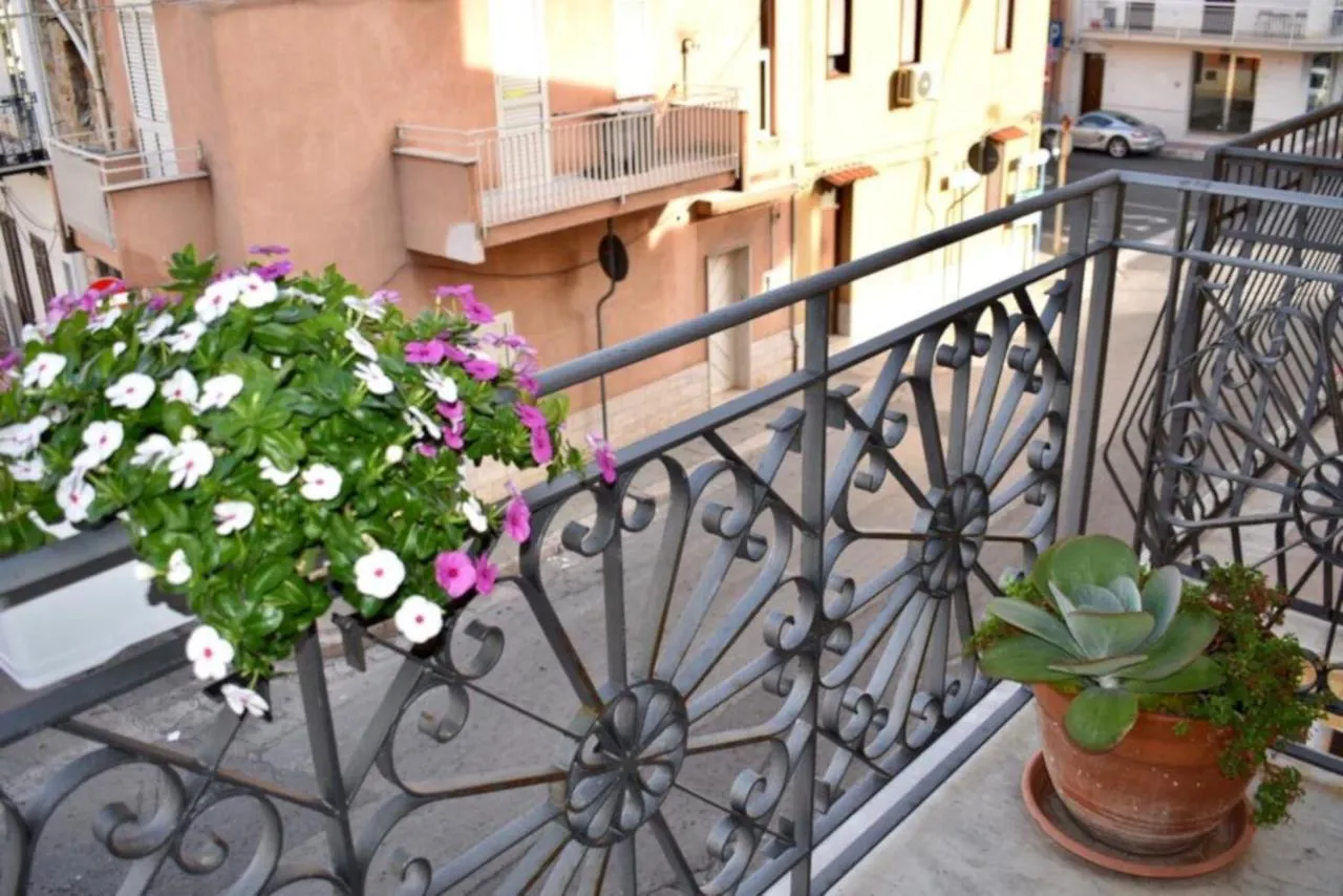 Alma Nua Bed & Breakfast Terrasini